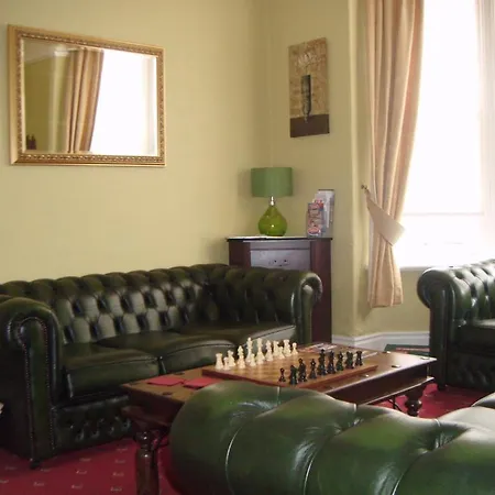 Guest house Linden 4*